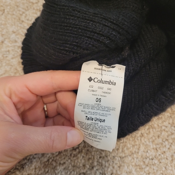 Columbia Watch Cap Cuffed Black Beanie Hat - Picture 4 of 5